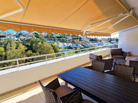 3-bedroom Apartment In Benalmádena, Spain (122 M²)