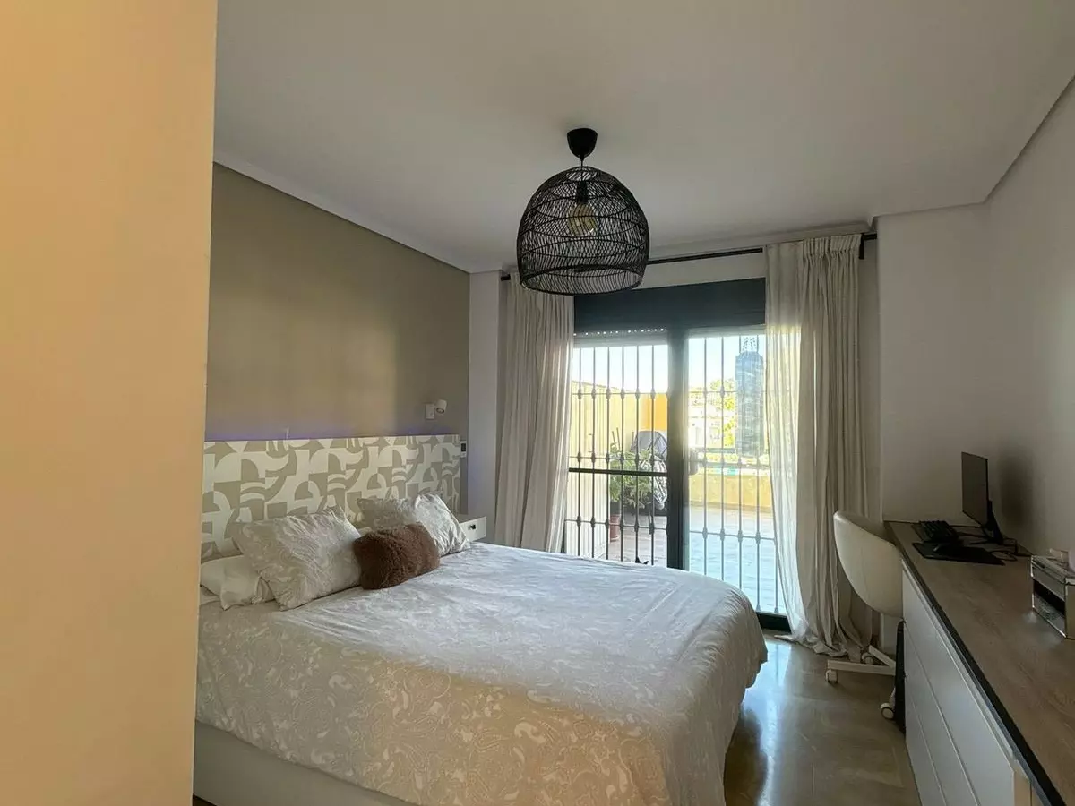 2-bedroom Apartment In Estepona, Spain (106 M²)