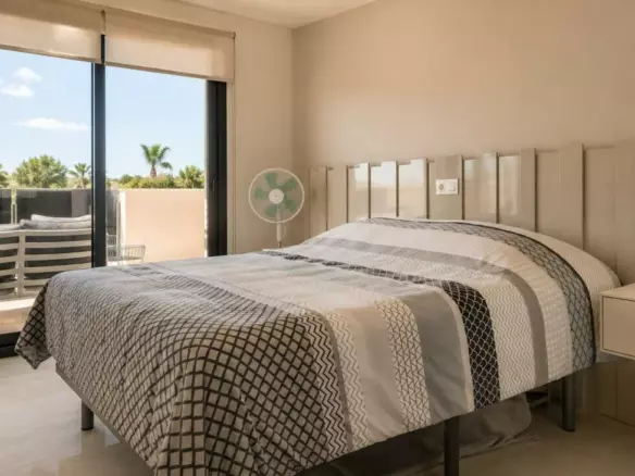 2-bedroom Apartment In Orihuela Costa, Spain (112 M²)