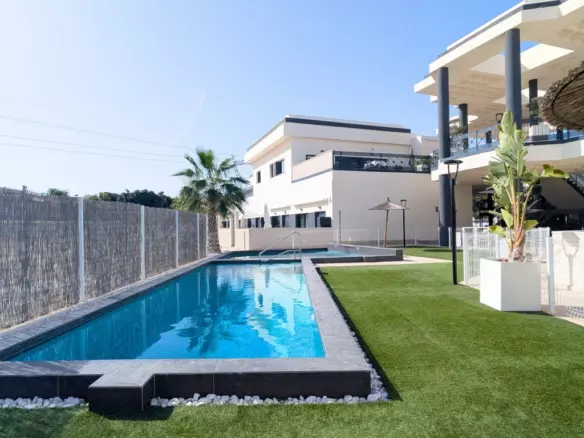 2-bedroom Apartment In Orihuela, Spain (64 M²)