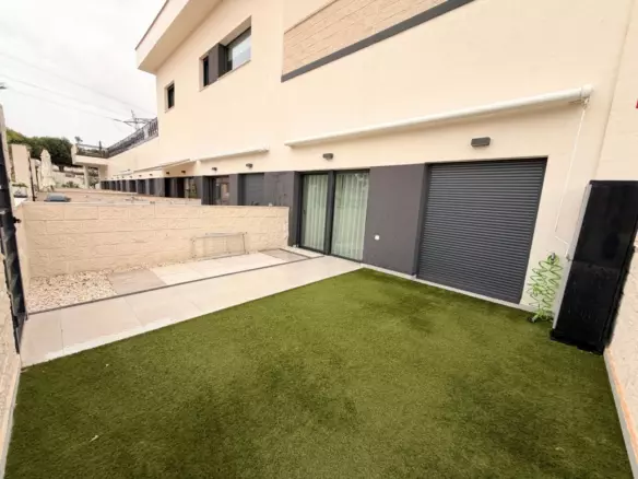 2-bedroom Apartment In Orihuela, Spain (64 M²)