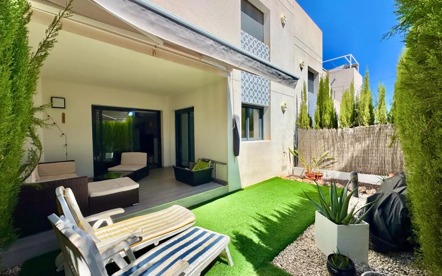 2-bedroom Apartment In San Miguel De Salinas, Spain (72 M²)