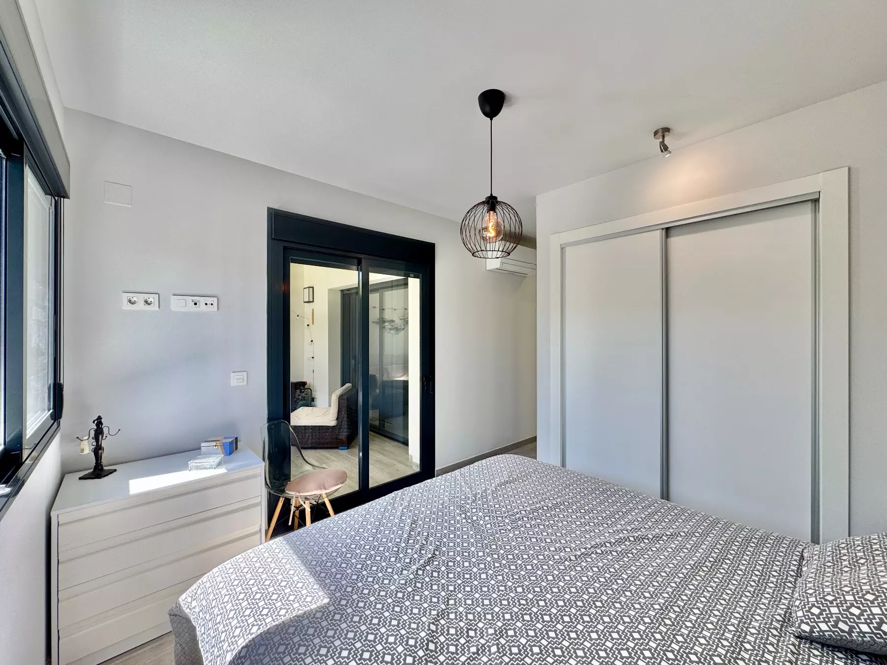 p-50a4fe55822d50b9-b073f0 2-bedroom Apartment In San Miguel De Salinas, Spain (72 M²)