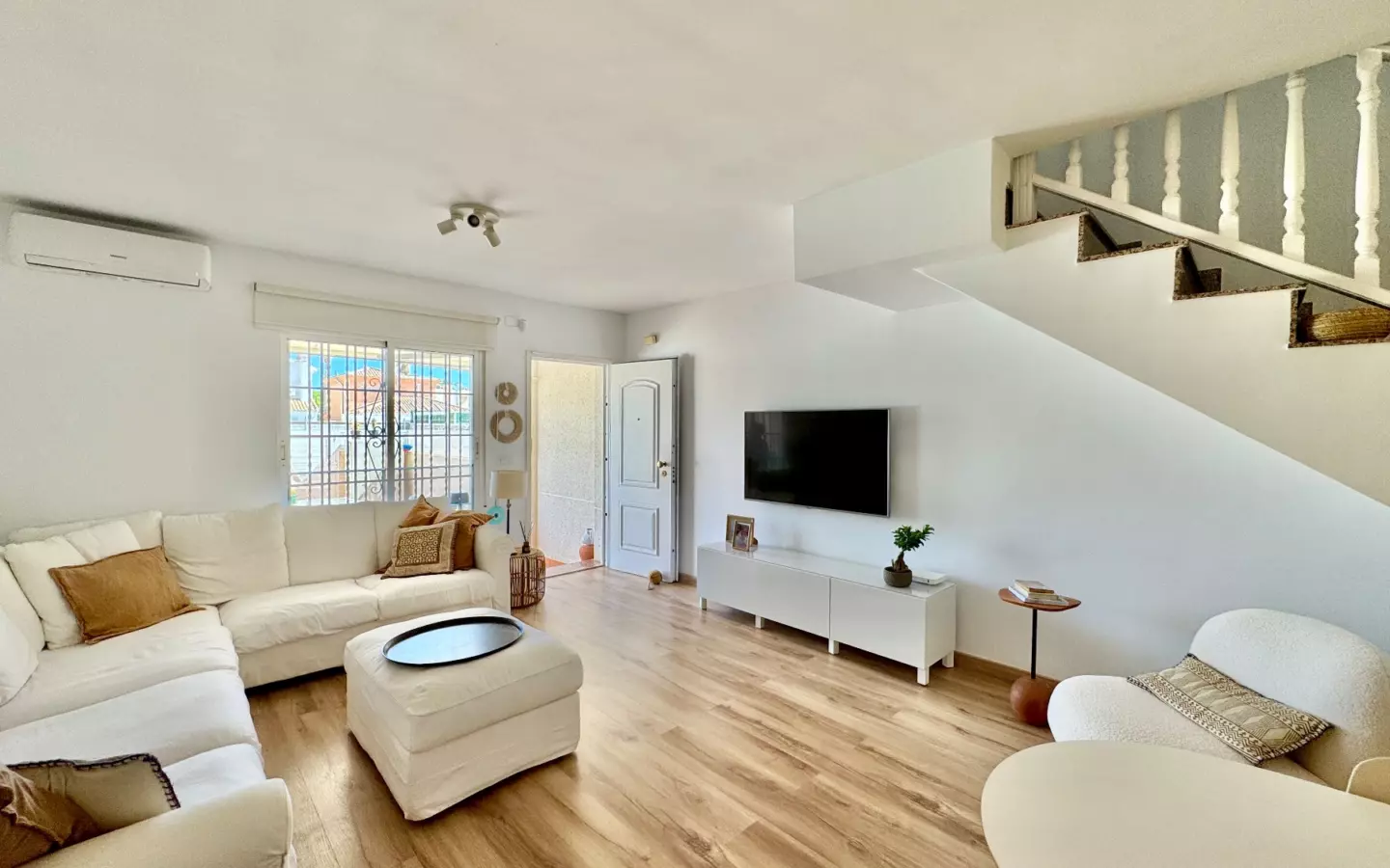 3-bedroom Duplex In Santiago De La Ribera, Spain (97 M²)