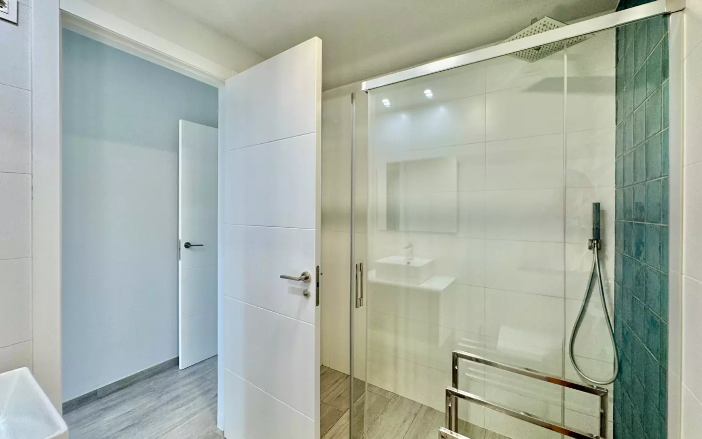 2-bedroom Apartment In San Miguel De Salinas, Spain (72 M²)