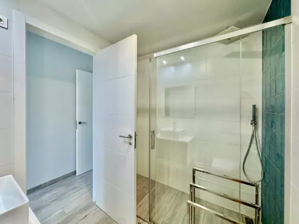 2-bedroom Apartment In San Miguel De Salinas, Spain (72 M²)