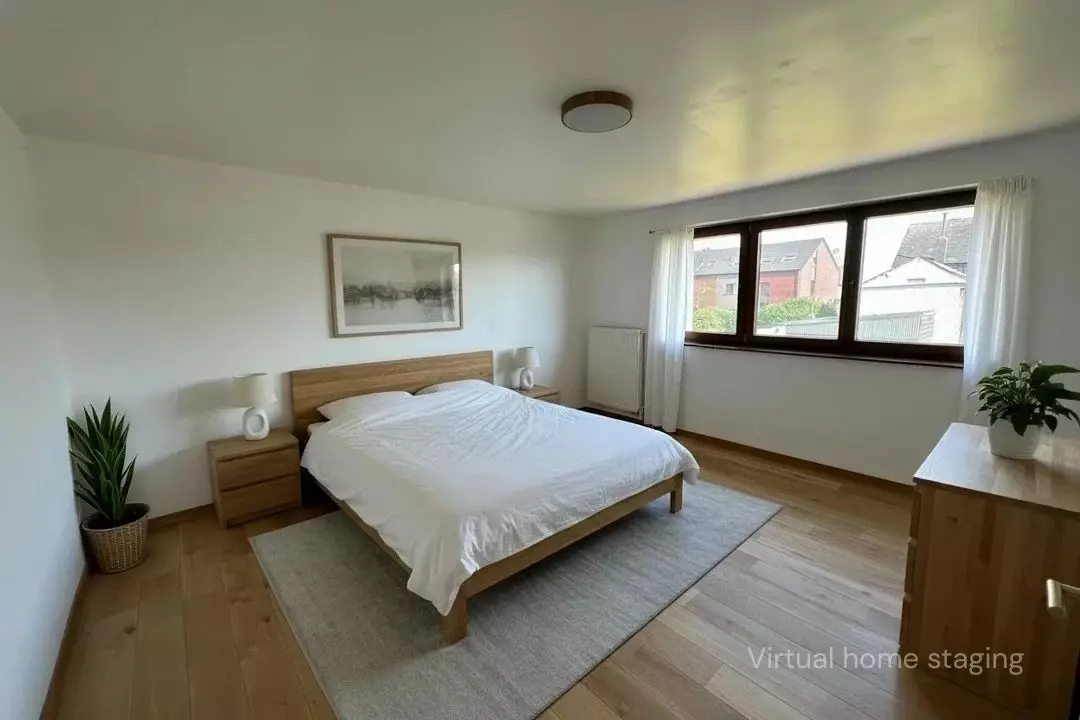 Large 400 M² Family Home · 5 Bedrooms · 10 Min From Namur