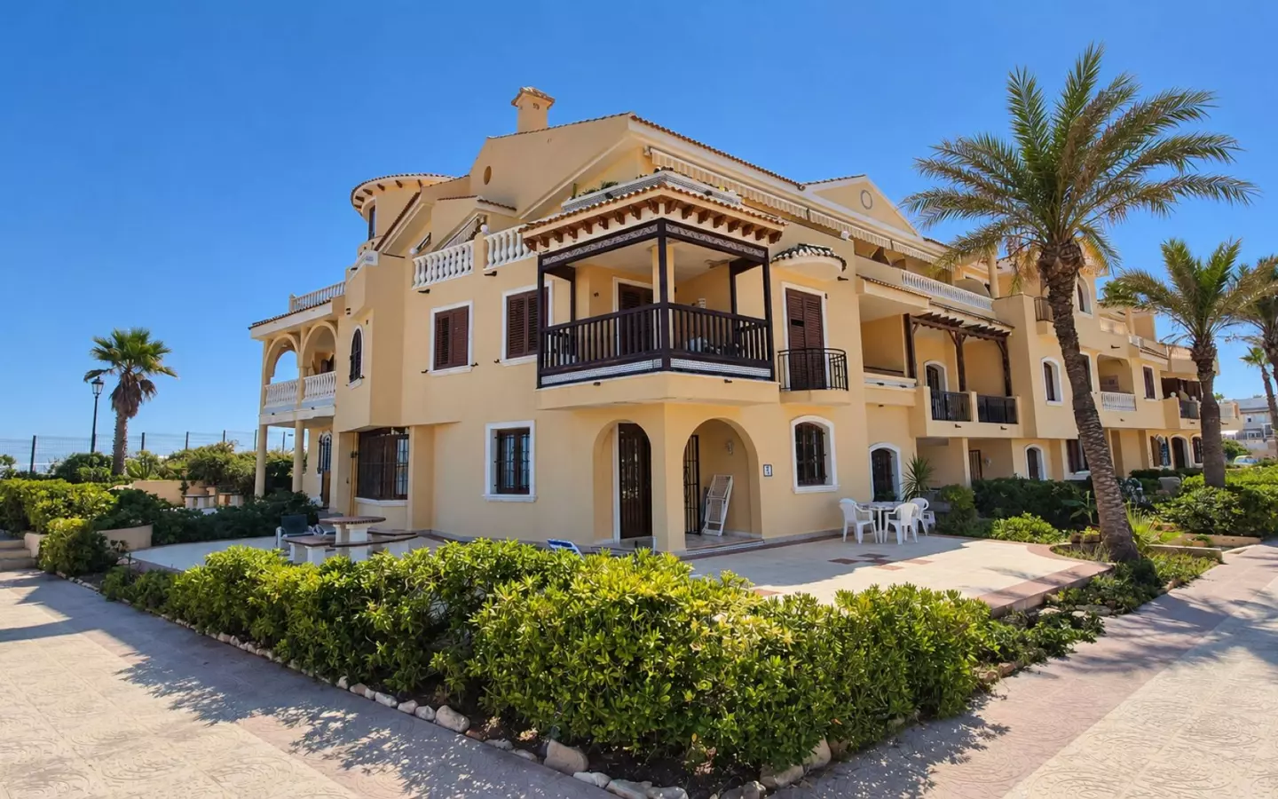 3-bedroom Apartment In Orihuela Costa, Spain (132 M²)