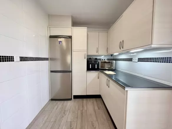 3-bedroom Villa In Orihuela, Spain (217 M²)