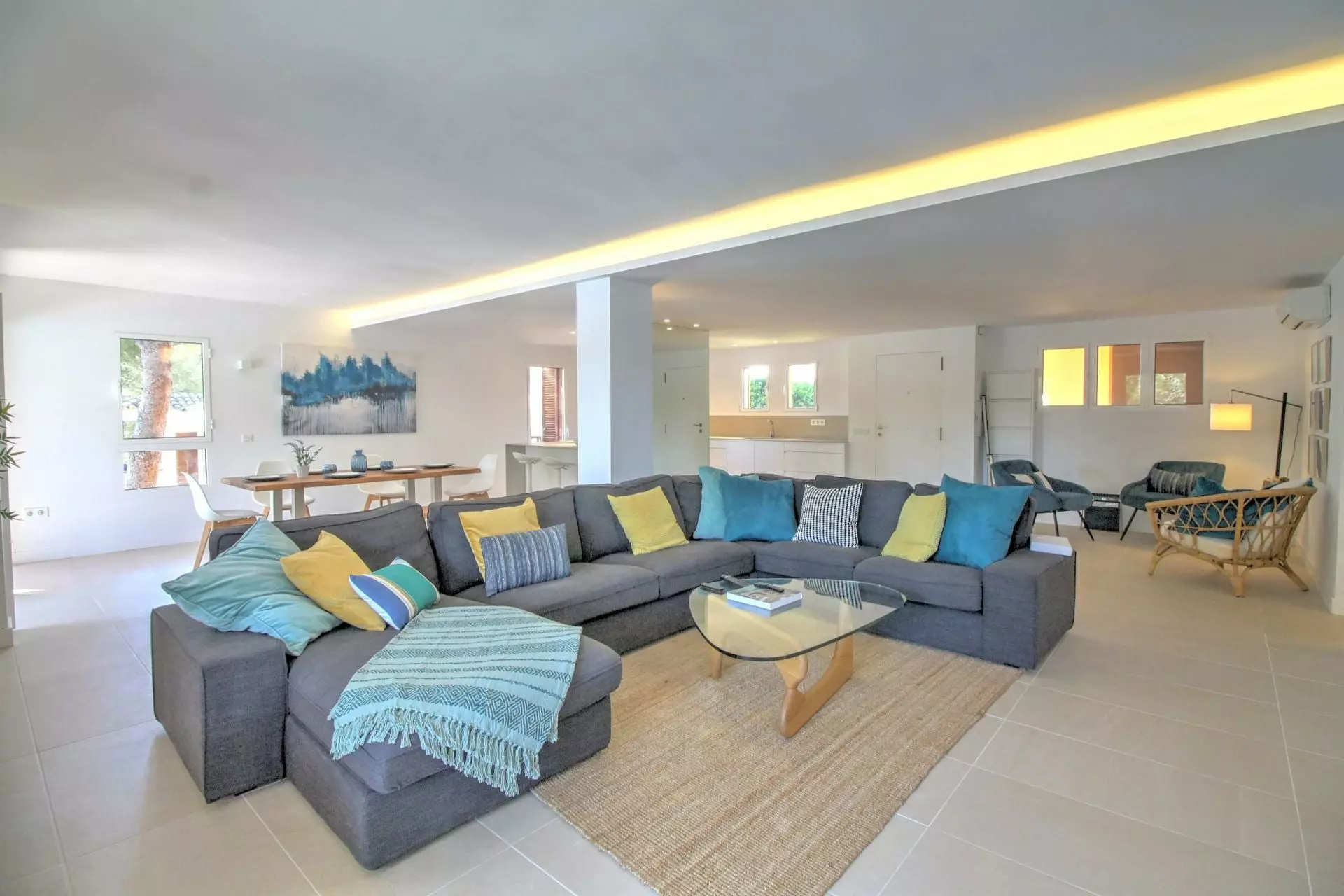 4-bedroom Apartment In Calvià, Spain (196 M²)