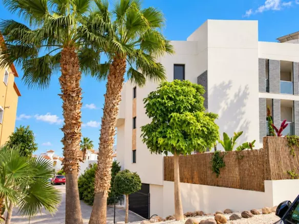 2-bedroom Penthouse In Orihuela Costa, Spain (79 M²)