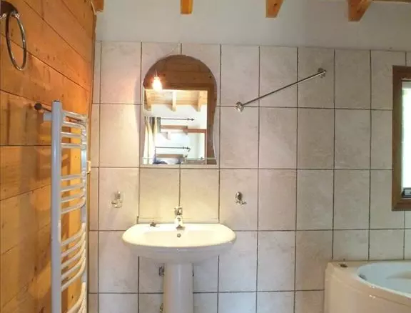 3-bedroom Detached House In Corfu, Greece (140 M²)