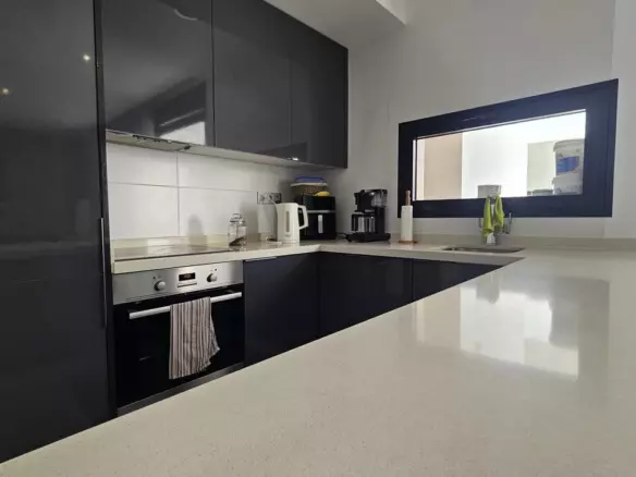 6-bedroom Villa In Villamartin, Spain (208 M²)