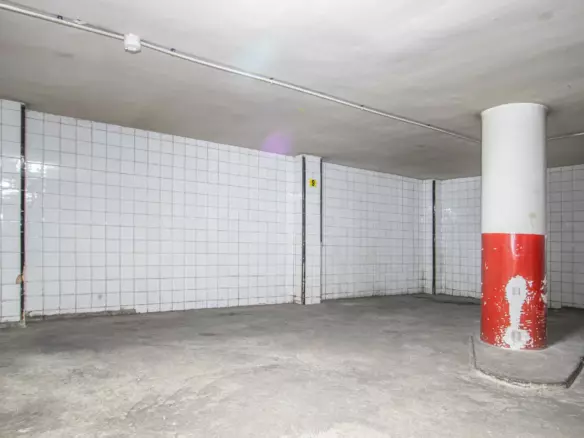 Garage In Palma De Mallorca, Spain (26 M²)