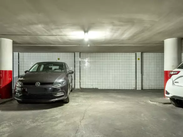 Garage In Palma De Mallorca, Spain (26 M²)
