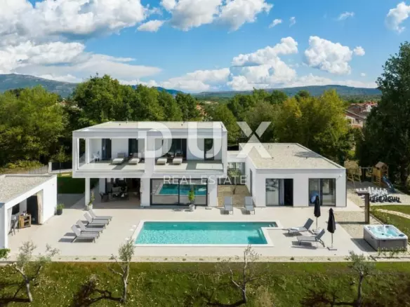 4-bedroom Villa In Labin, Croatia (290 M²)