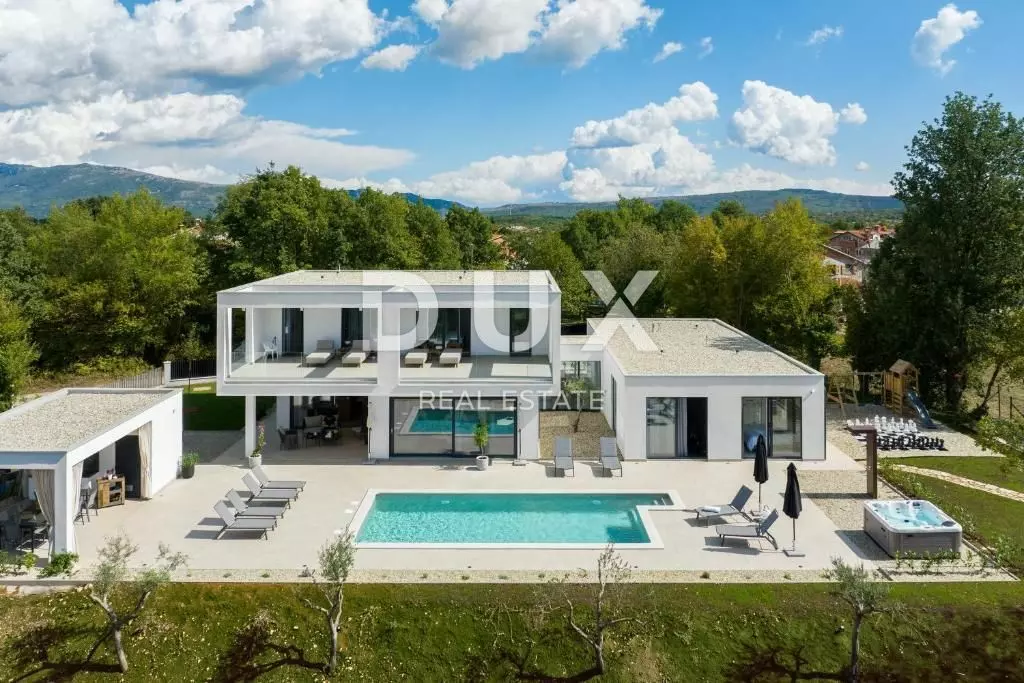 4-bedroom Villa In Labin, Croatia (290 M²)