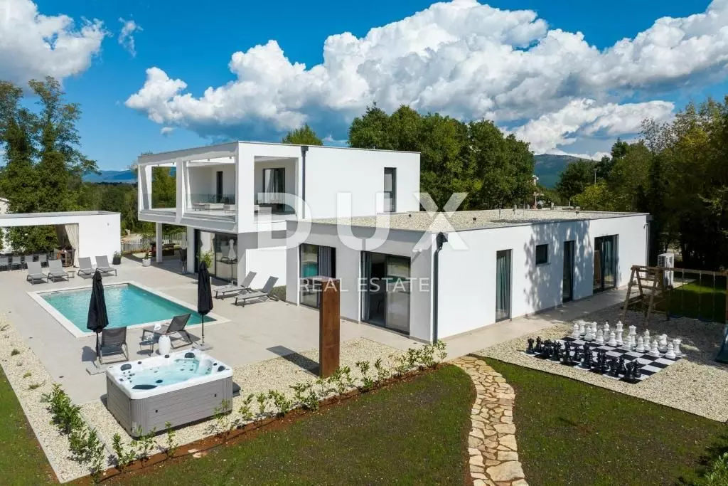4-bedroom Villa In Labin, Croatia (290 M²)