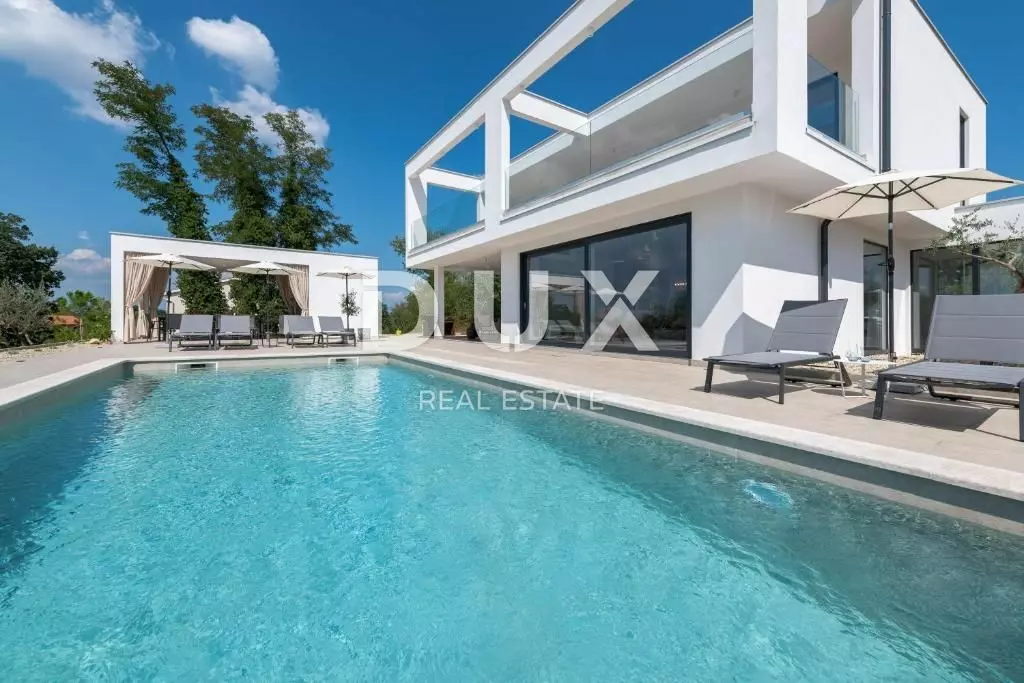 4-bedroom Villa In Labin, Croatia (290 M²)
