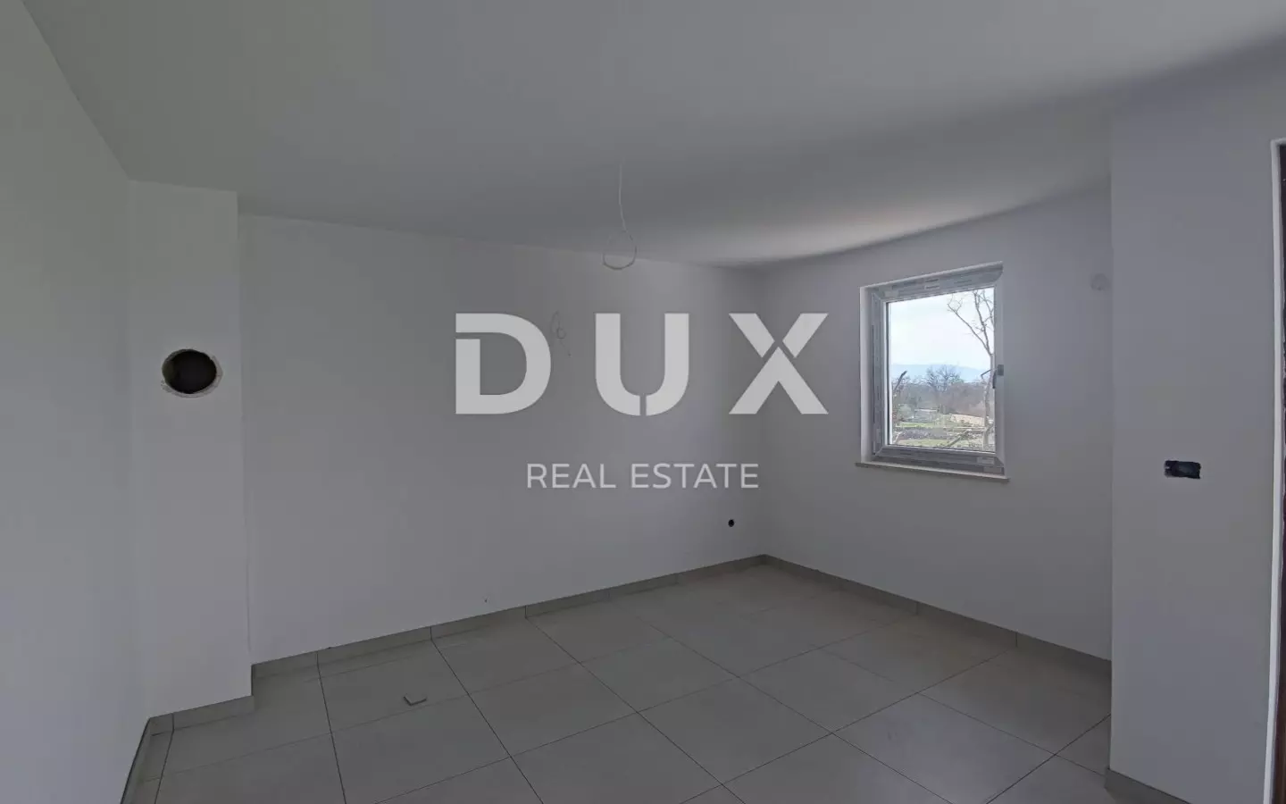 4-bedroom Apartment In Malinska, Croatia (152 M²)