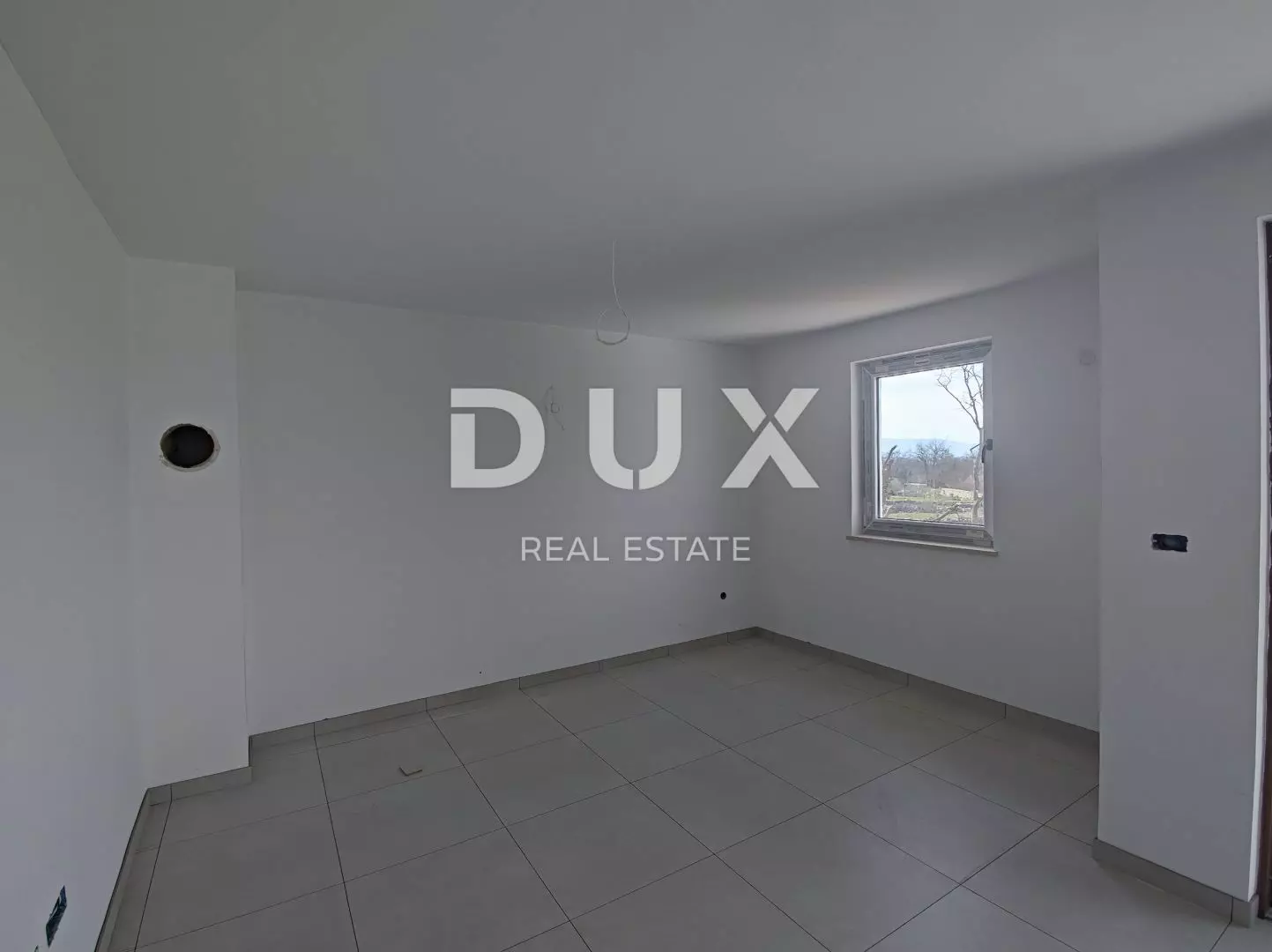 4-bedroom Apartment In Malinska, Croatia (152 M²)