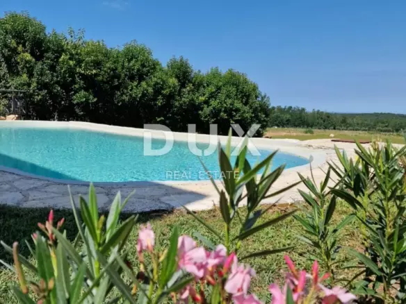 5-bedroom Villa In Poreč, Croatia (177 M²)