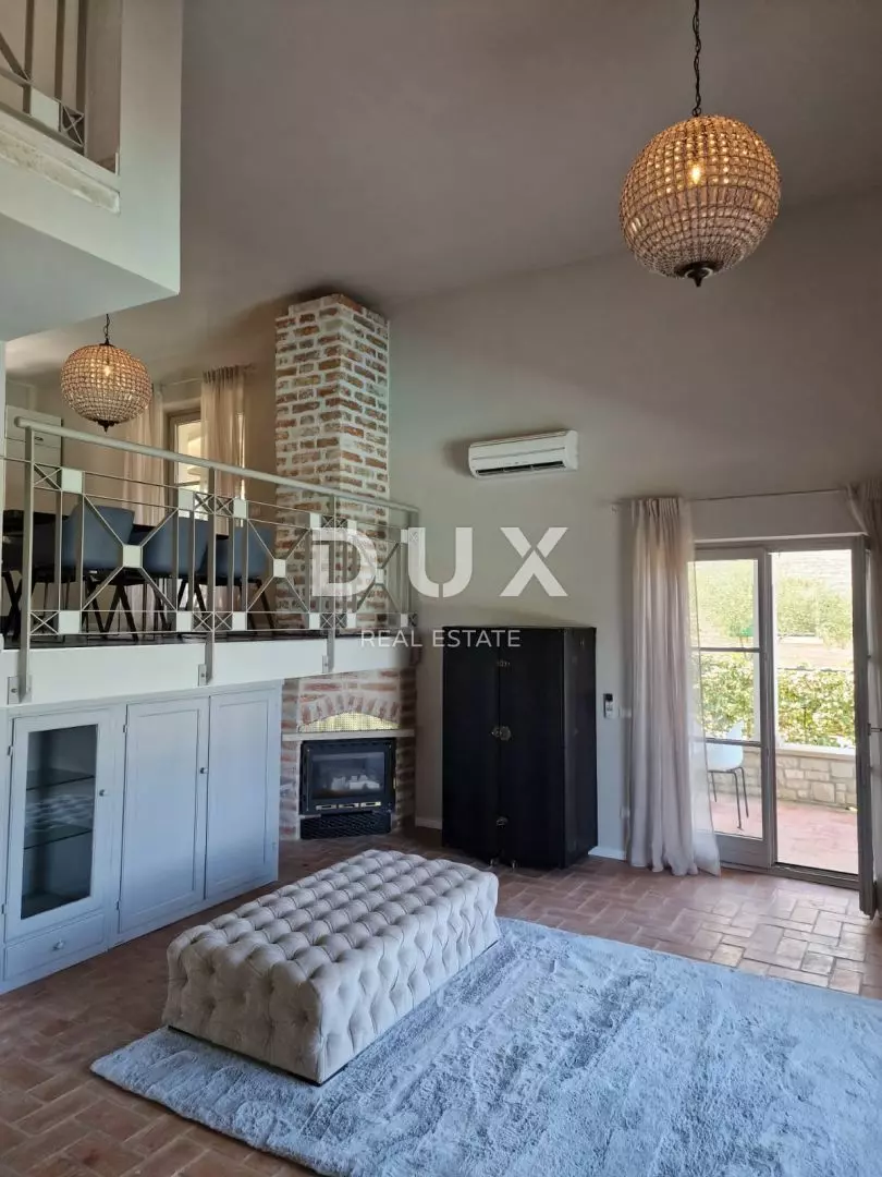 1701860270_img-20231206-wa0018-5d060a 5-bedroom Villa In Poreč, Croatia (177 M²)