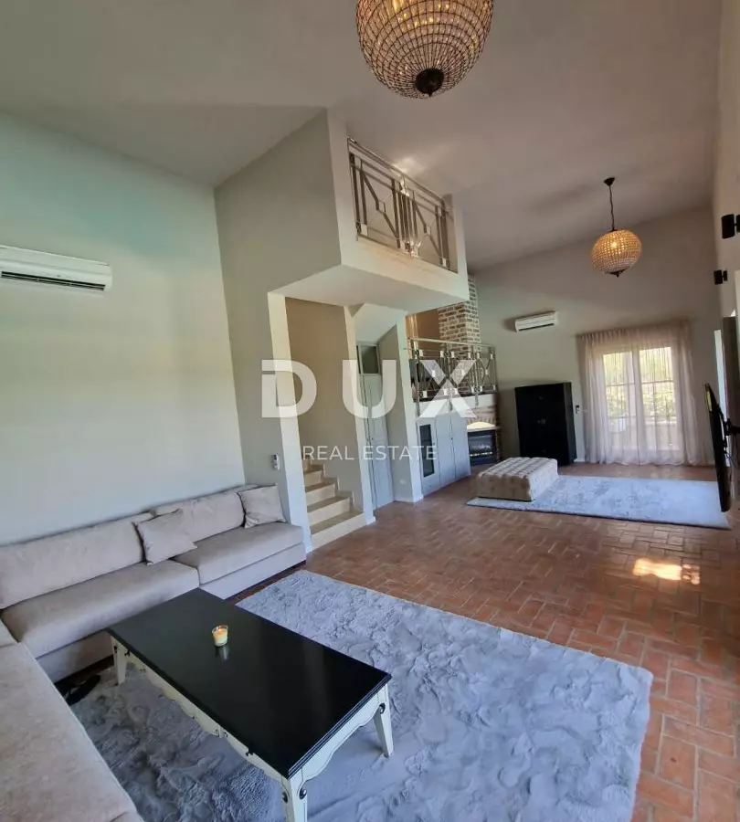 5-bedroom Villa In Poreč, Croatia (177 M²)