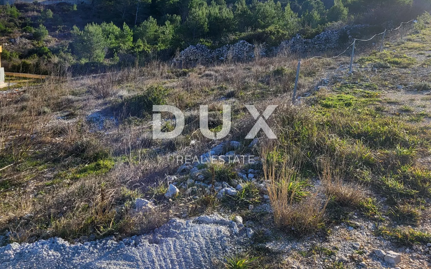 1707231098_teren-novigrad-11-62236c Land In Novigrad, Croatia (725 M²)