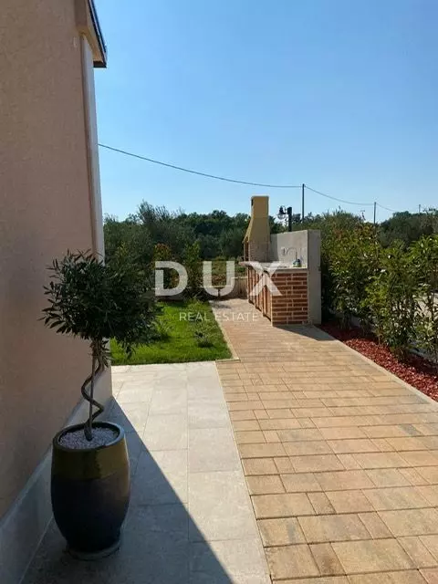 4-bedroom Detached House In Novigrad, Croatia (194 M²)