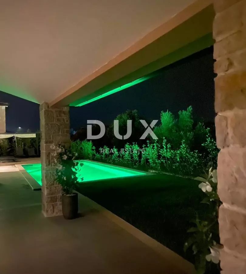 4-bedroom Detached House In Novigrad, Croatia (194 M²)