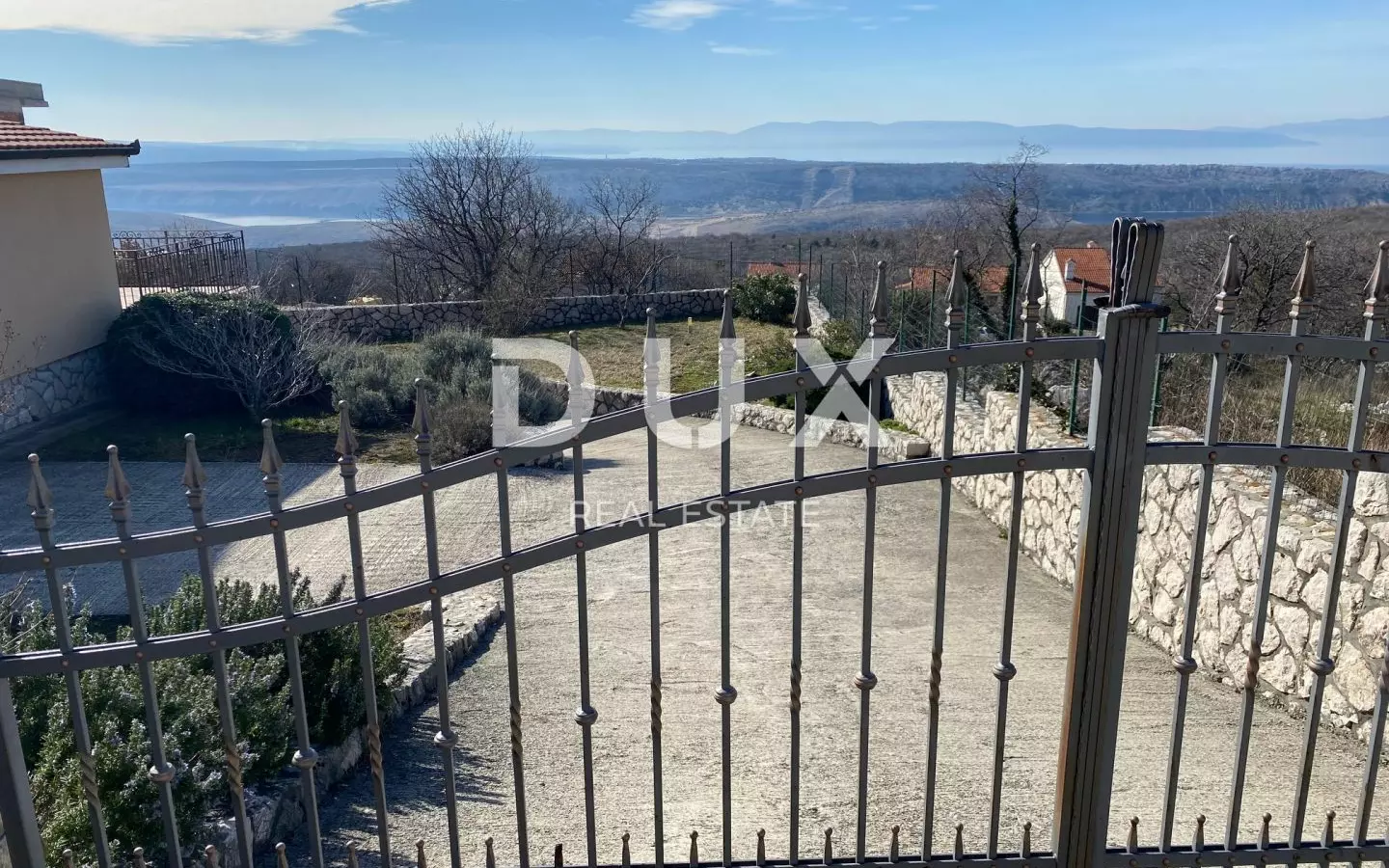 4-bedroom Villa In Šmrika, Croatia (180 M²)