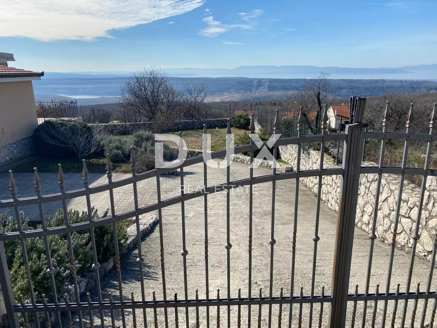 4-bedroom Villa In Šmrika, Croatia (180 M²)