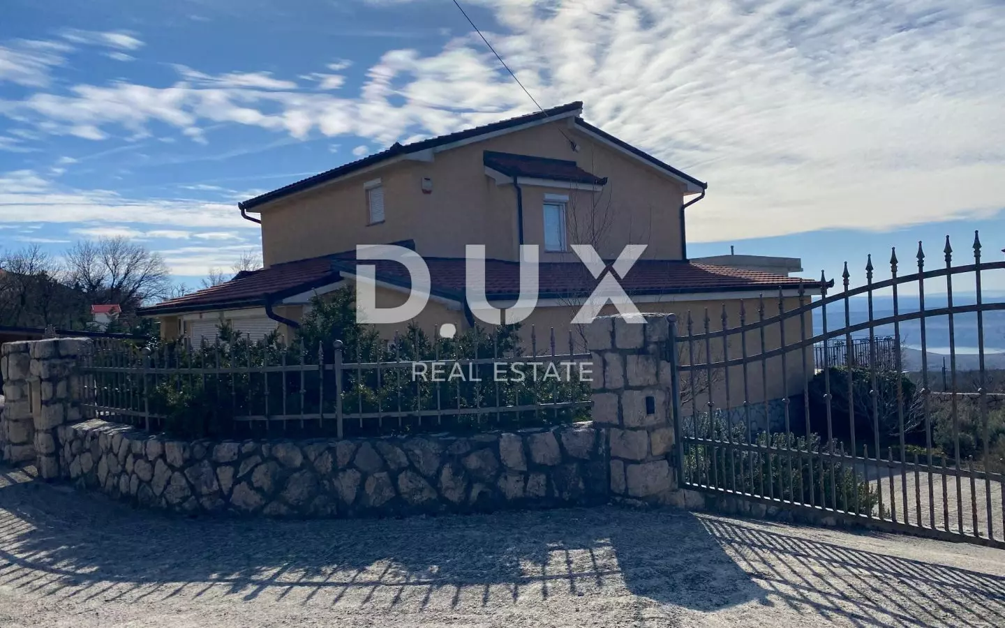 4-bedroom Villa In Šmrika, Croatia (180 M²)