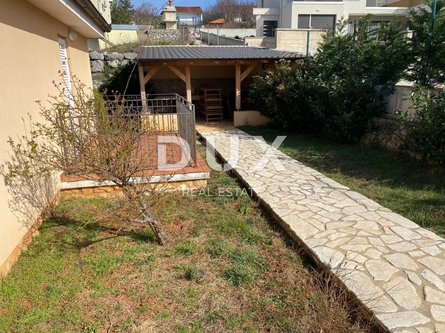 4-bedroom Villa In Šmrika, Croatia (180 M²)