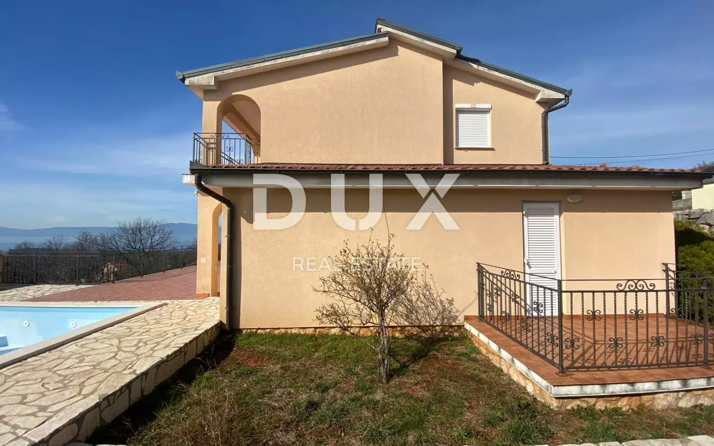 4-bedroom Villa In Šmrika, Croatia (180 M²)