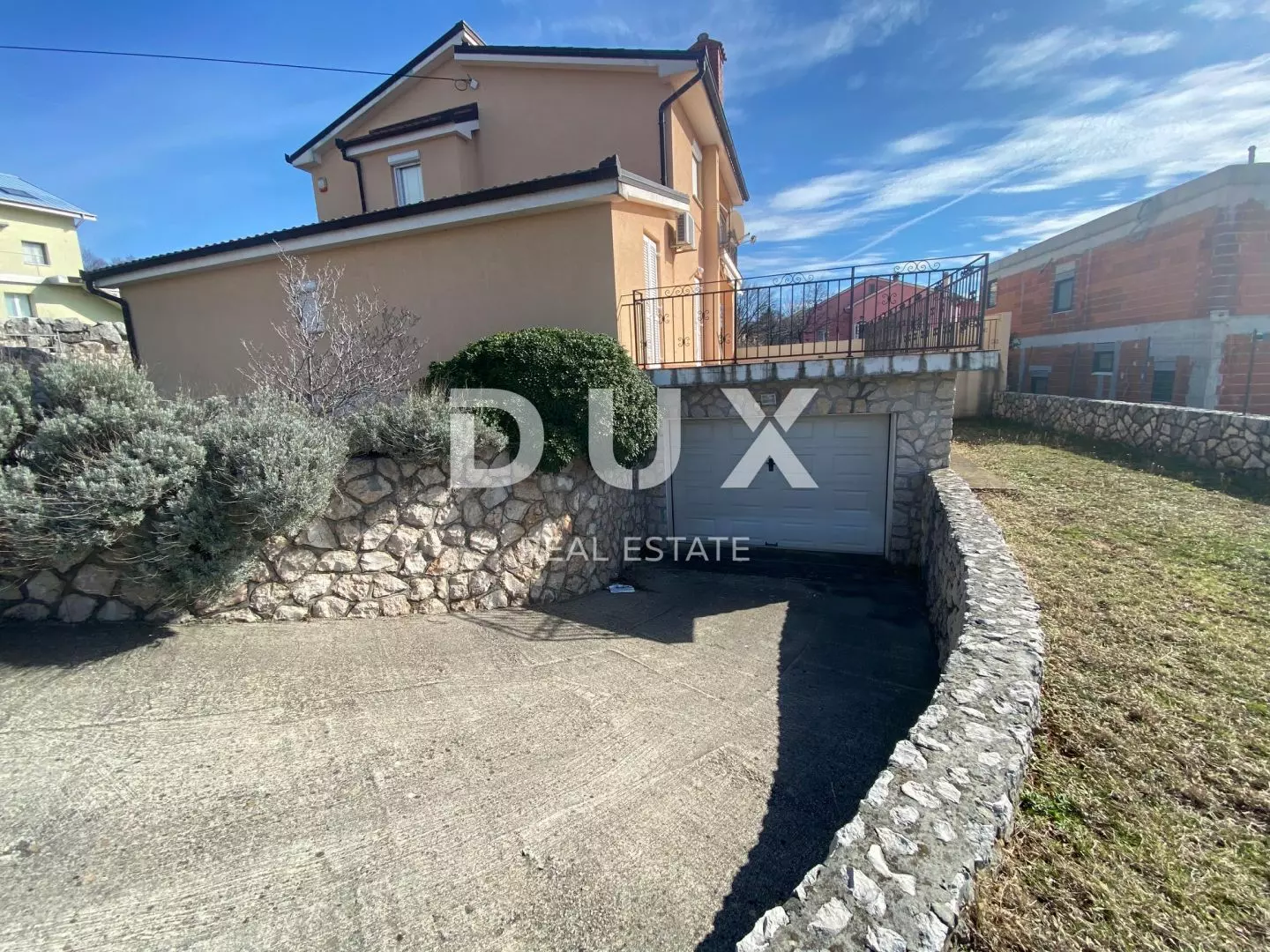 4-bedroom Villa In Šmrika, Croatia (180 M²)