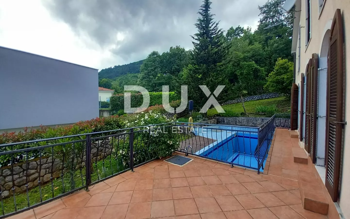 4-bedroom Detached House In Poljane, Croatia (394,07 M²)