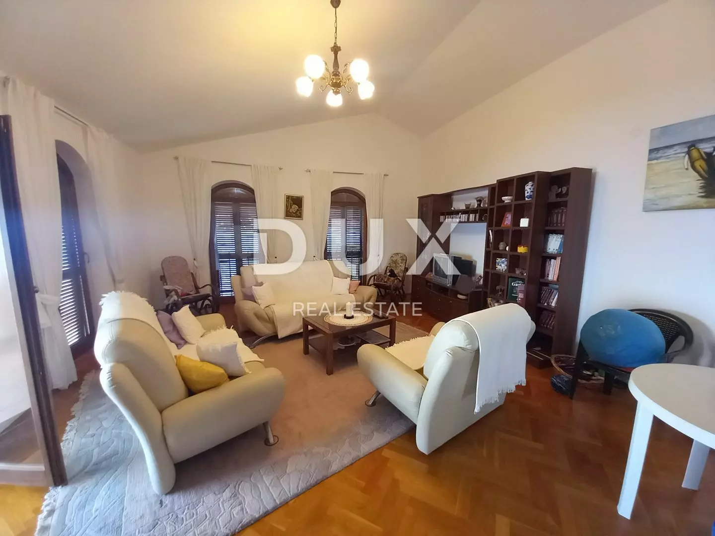 4-bedroom Detached House In Poljane, Croatia (394,07 M²)