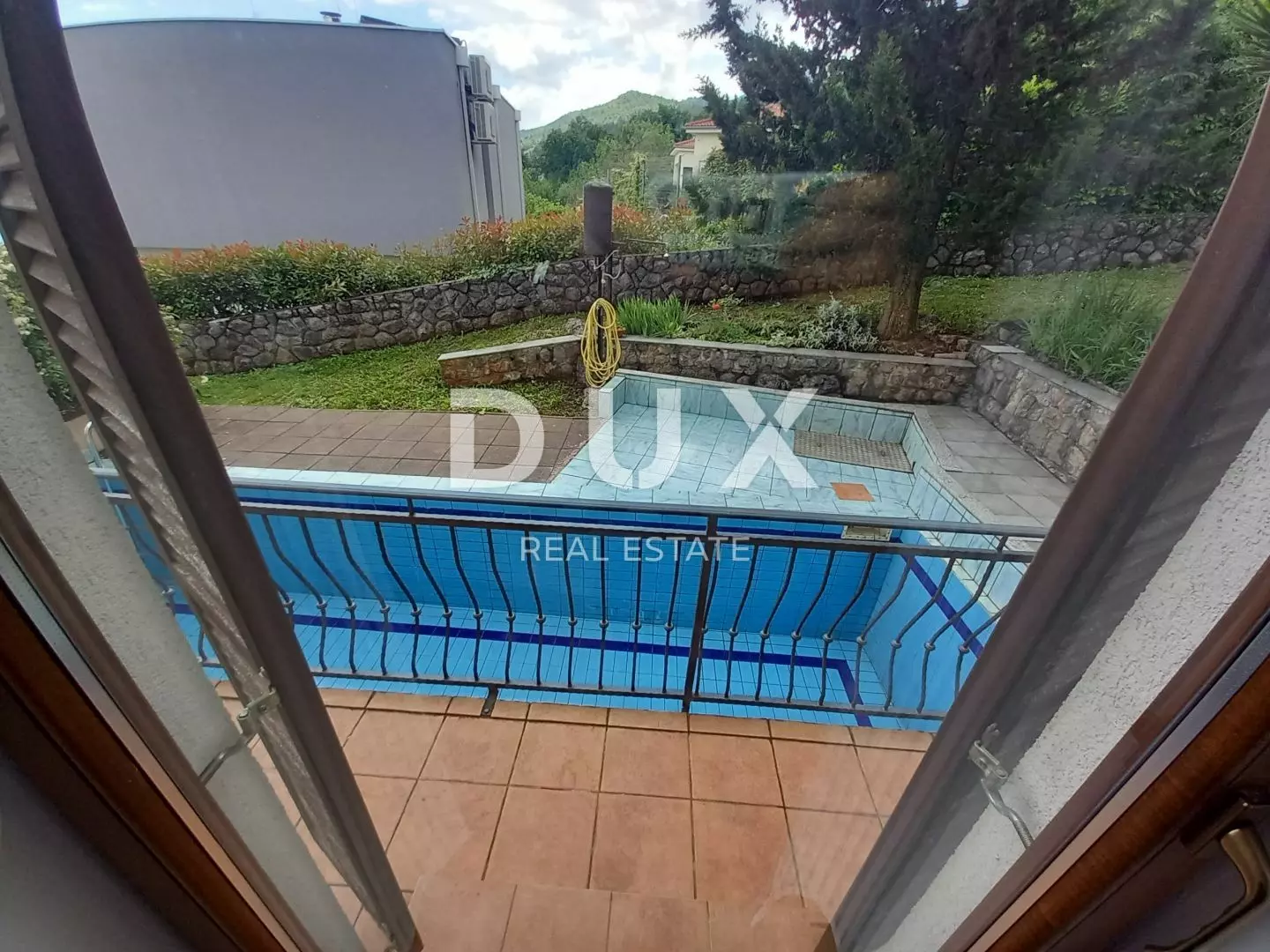 4-bedroom Detached House In Poljane, Croatia (394,07 M²)