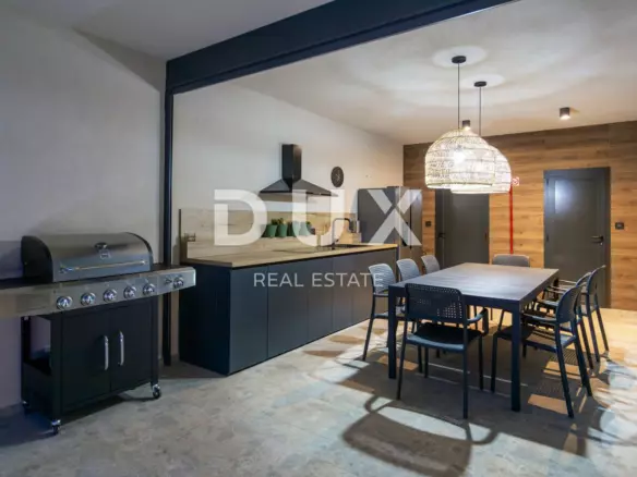 4-bedroom Villa In Banjole, Croatia (244 M²)