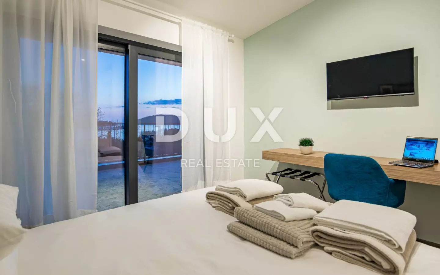 4-bedroom Villa In Banjole, Croatia (244 M²)