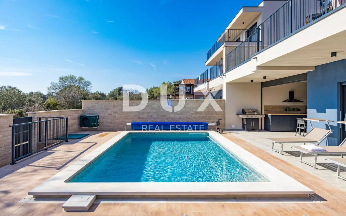 4-bedroom Villa In Banjole, Croatia (244 M²)