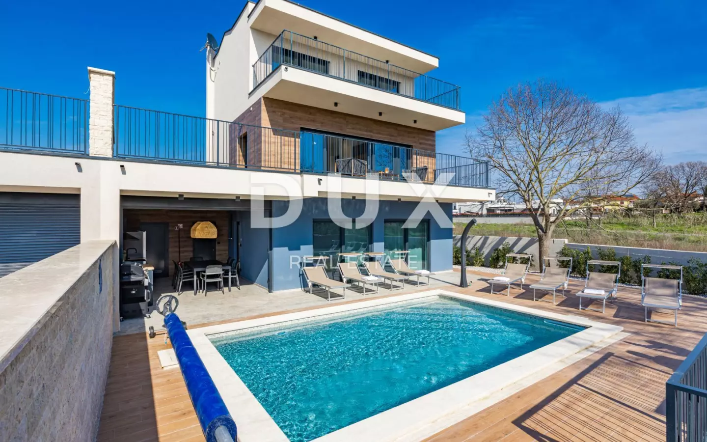 4-bedroom Villa In Banjole, Croatia (244 M²)
