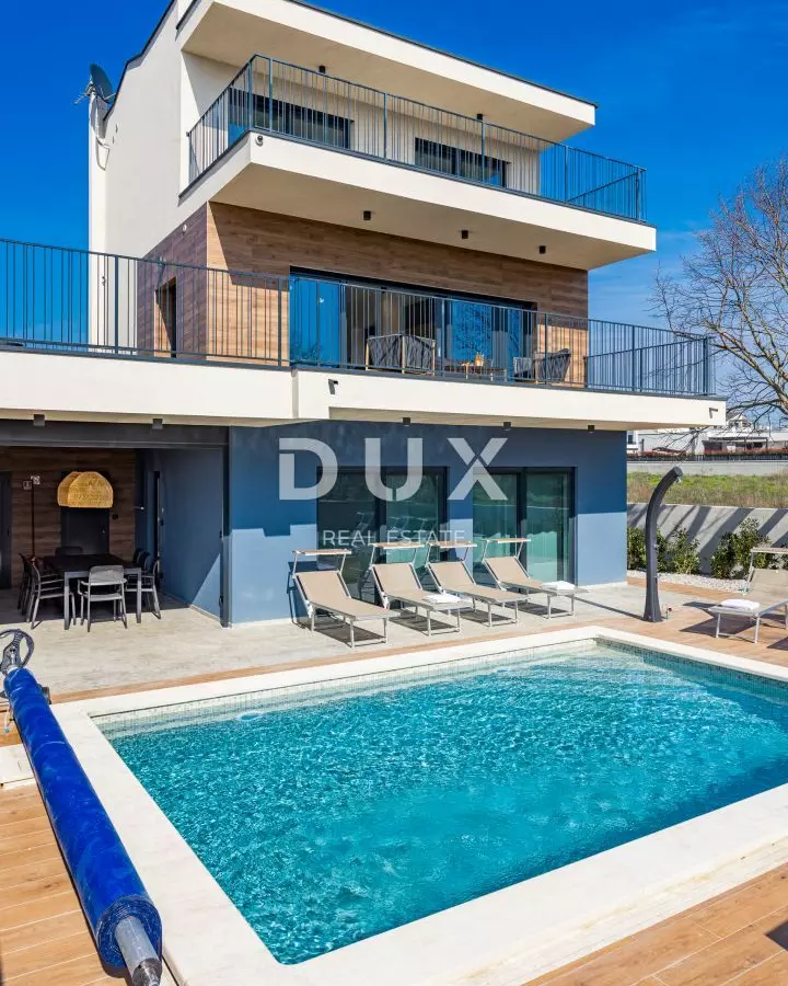 4-bedroom Villa In Banjole, Croatia (244 M²)
