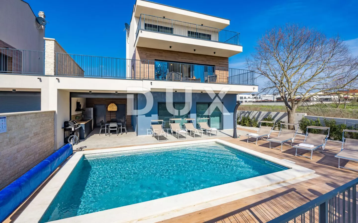 4-bedroom Villa In Banjole, Croatia (244 M²)