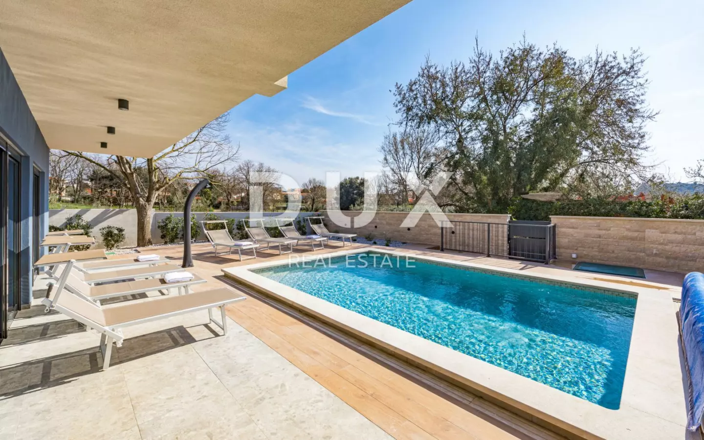 4-bedroom Villa In Banjole, Croatia (244 M²)