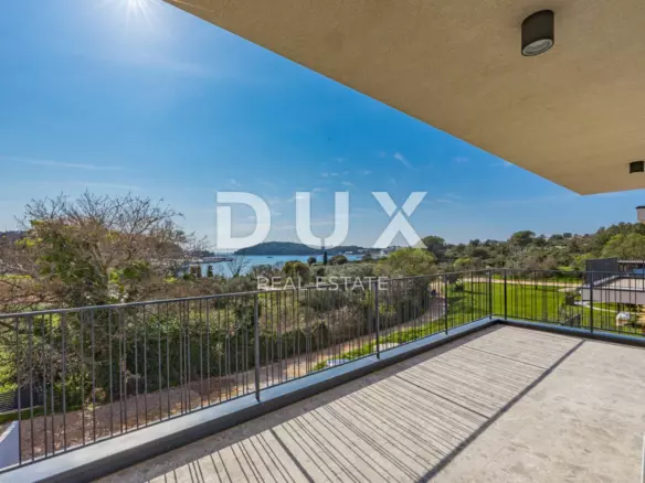 4-bedroom Villa In Banjole, Croatia (244 M²)