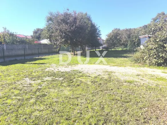 Land In Medulin, Croatia (593 M²)