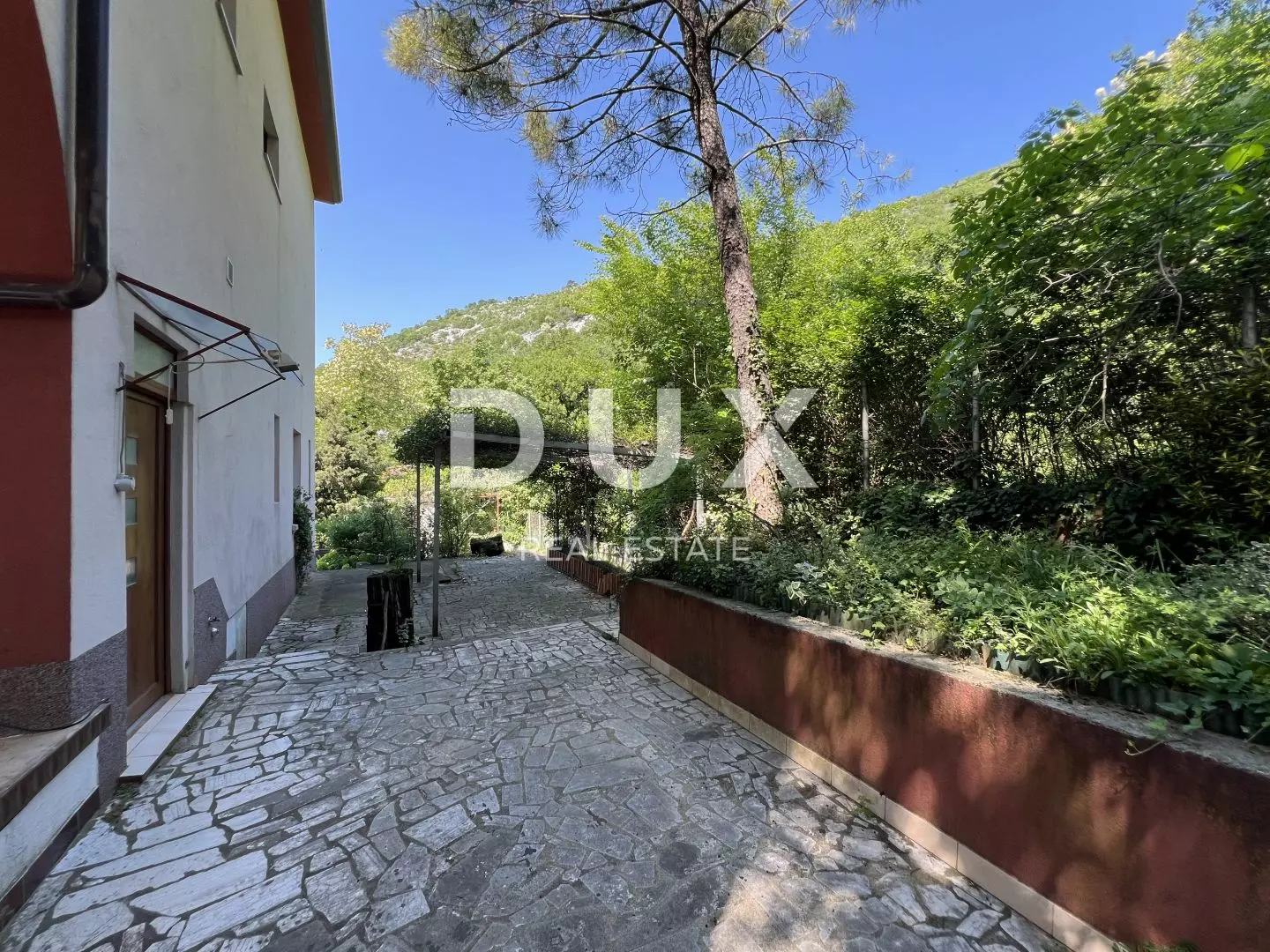 4-bedroom Apartment In Draga, Croatia (179 M²)